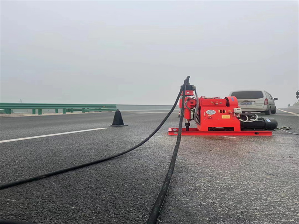 厚街镇马路路基路面开裂下沉注浆加固灌浆